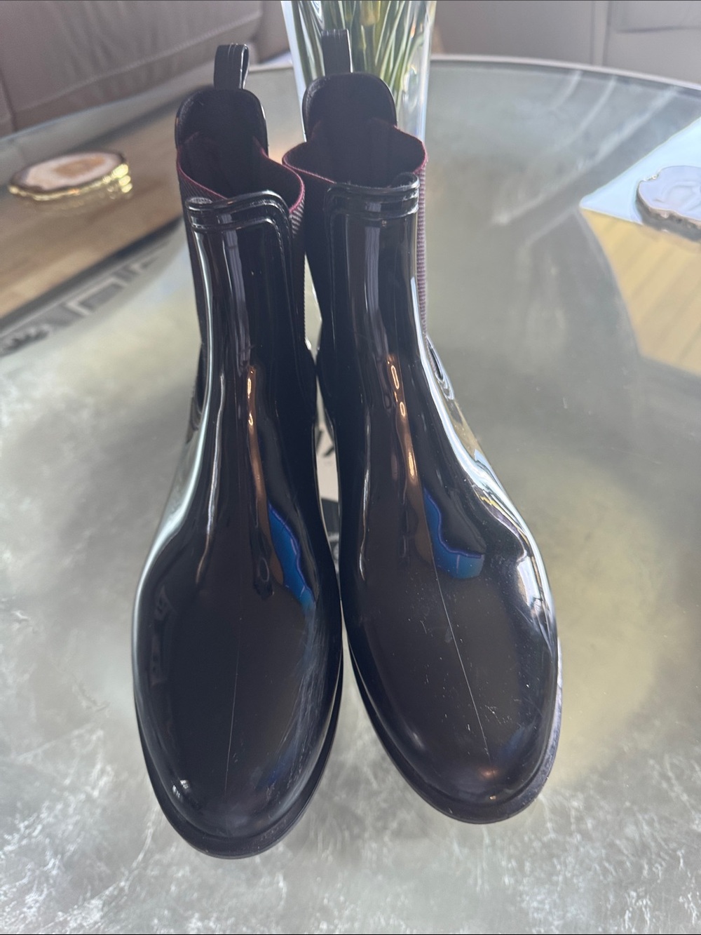 Womens Black Gloss Chelsea Rain Boots - Sleek Waterproof Style